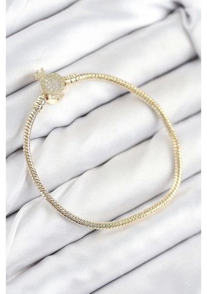Pirinç Charm Zirkon Taşlı Taç Model Gold Renk Kadın Bileklik