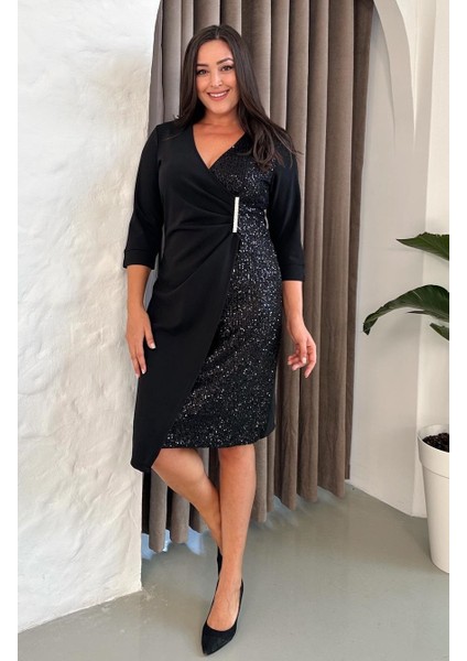 Kadın Büyük Beden Kruvaze Yaka Truvakar Kol Tek Yön Payet Broş Detaylı Midi Esnek Abiye Elbise 24713 fiyatları