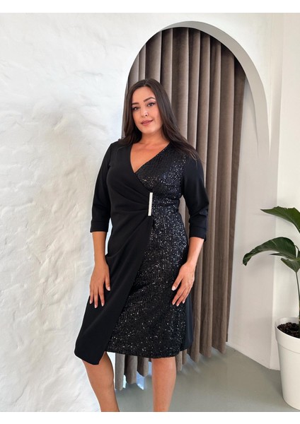 Kadın Büyük Beden Kruvaze Yaka Truvakar Kol Tek Yön Payet Broş Detaylı Midi Esnek Abiye Elbise 24713 indirimleri