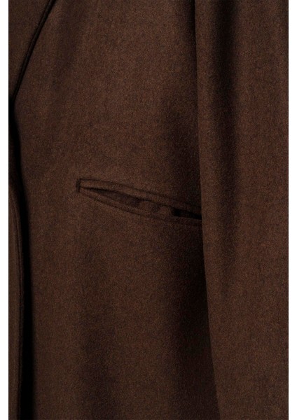 Kadın Acı Kahve Mevsimlik Kısa Kaşe Kaban