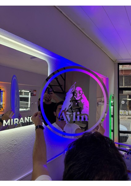 Ayna Dilediğin Fotoğrafı Aynanaya Kazıma, Renkli Işıklı fırsatları