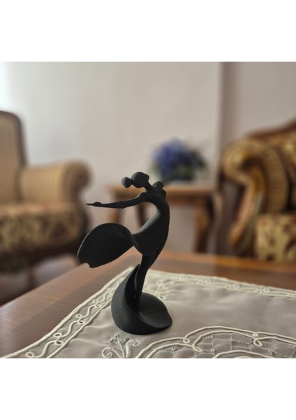 Modern Dansçı Heykeli – Zarif Dekoratif Figür, Ev ve Ofis Süs Eşyası indirimleri