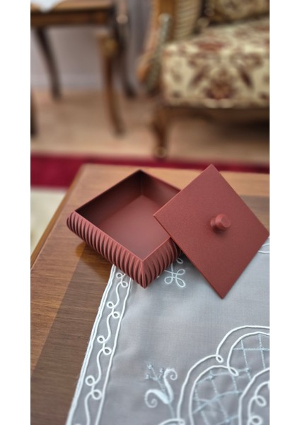 Modern Tasarımlı Dikdörtgen Kapaklı Takı ve Aksesuar Kutusu – 3D Dekoratif Saklama Kutusu fırsatları