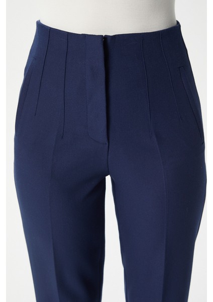Kadın Jeremy Tok Dokulu Filetolu Lacivert Havuç Pantolon 5113 indirimleri
