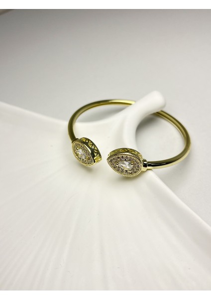 Zirkon Taşlı Altın Kaplama Damla Figürlü Bileklik