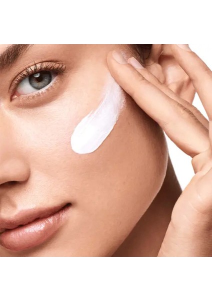 optimals Hydra Radiance Gün Boyu Parlak ve Nemli Bir Cilt Sunan Gündüz Kremi Light 42580 fırsatları