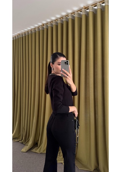 Full Likralı Siyah İspanyol Jean(Ön Sipariştir,1 Ekim'de Kargolanacaktır.)