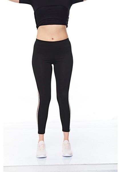 FSM 1453 Kadın Siyah-Kırmızı Şeritli Bilek Boy Pamuklu Elastan Tayt – Günlük ve Rahat Kullanım İçin