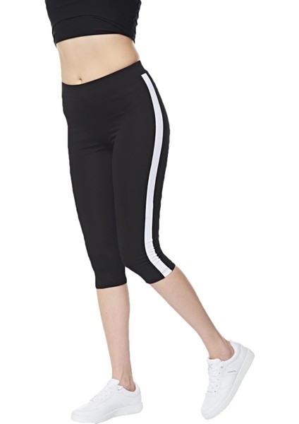 FSM 1453 Kadın Siyah Dizaltı Tayt – Pamuk Elastan Karışımı, Desensiz Dar Paça, Günlük Rahat Kullanım