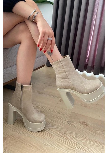Kadın Krem Süet 12 cm Platform Topuklu Fermuarlı Bot fiyatları
