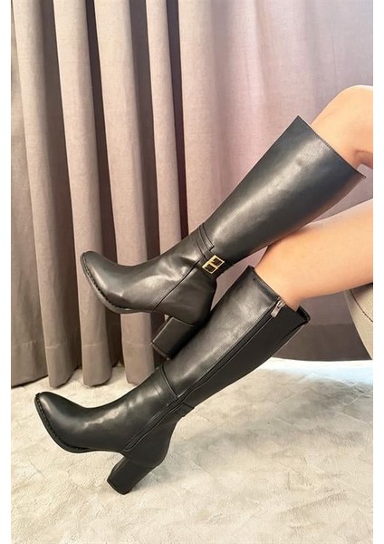 Kadın Siyah Tokalı Yandan Fermuarlı Diz Altı Cizme modelleri