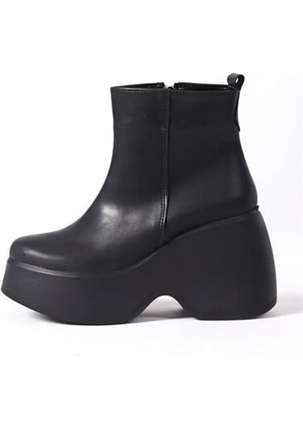 Kadın Celsi Siyah Yandan Fermuarlı 9 cm Yüksek Dolgu Topuklu Mevsimlik Kadın Kısa Bot Bootie indirimleri