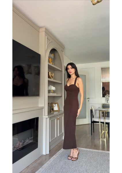 Kahverengi Ceket-Elbise Takım