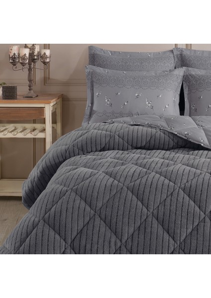 King Size (Battal Boy) Striped Jakarlı Wellsoft Yorgan + 2 Volanlı Yastık Kılıfı modelleri