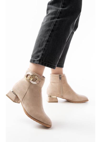 Bej Süet Toka Aksesuarlı Topuklu Fermuarlı Günlük Kadın Bot