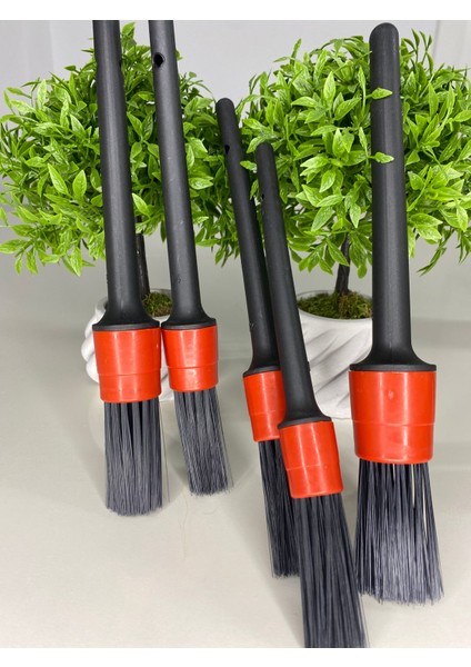 Detaylı Araba Temizlik Fırçası Seti modelleri