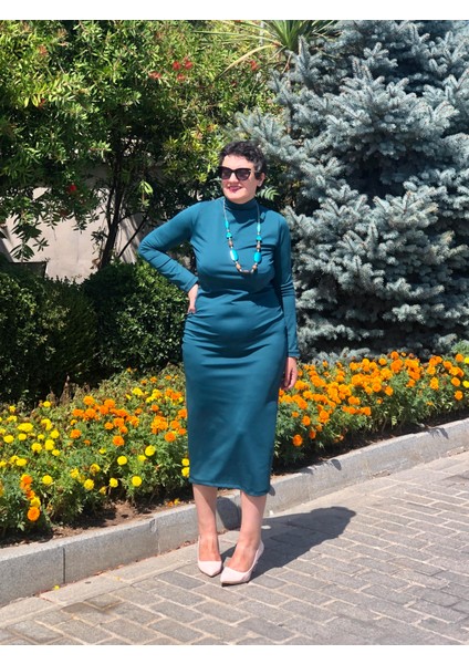 Balıkçı Uzun Kol Yırtmaçlı Midi Boy Elbise fiyatları