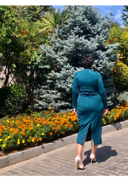 Balıkçı Uzun Kol Yırtmaçlı Midi Boy Elbise modelleri