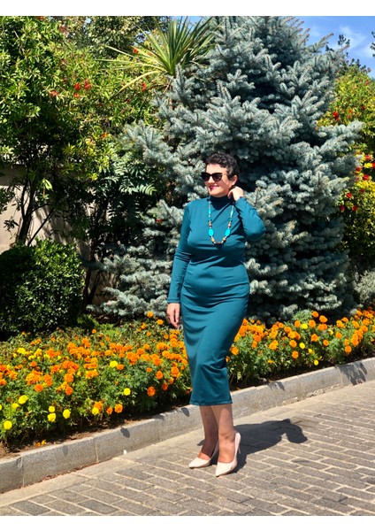 Balıkçı Uzun Kol Yırtmaçlı Midi Boy Elbise indirimleri