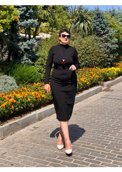 Balıkçı Yaka Uzun Kol Yırtmaçlı Midi Boy Elbise