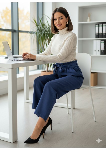 Kadın Kuşak Detaylı Pantolon