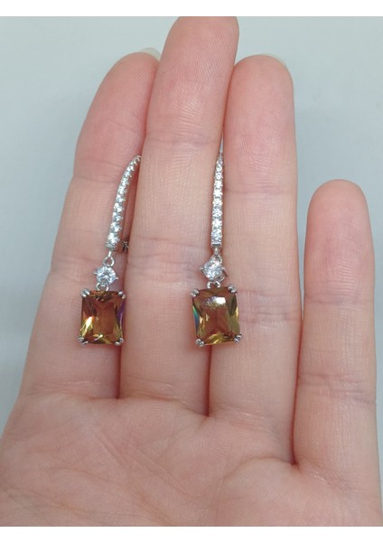 Baget Kesim Zultanit Taşlı 925 Ayar Gümüş Küpe modelleri