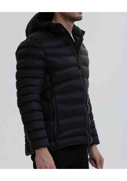 Titanıum Alpha Siyah Slim Fit Termal Sabit Kapşönlu Mont fiyatları