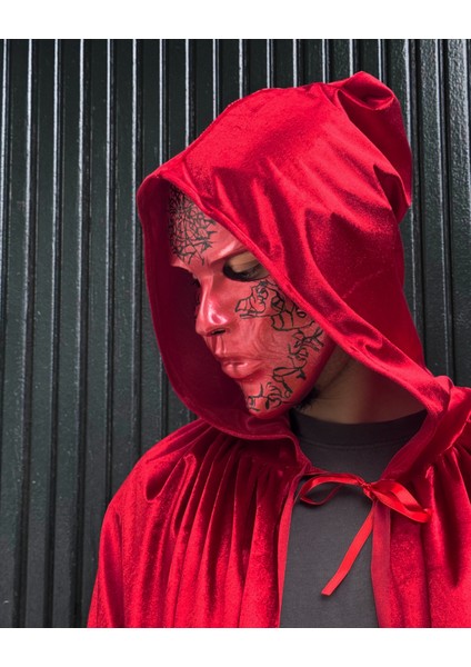 Kan Kırmızı Siyah Çatlatma Desenli Maske fırsatları