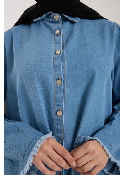 Kadın Tesettür Kot Tunik, Incili Kol Detaylı Düğmeli Uzun Denim Kap, Rahat ve Şık Günlük Moda