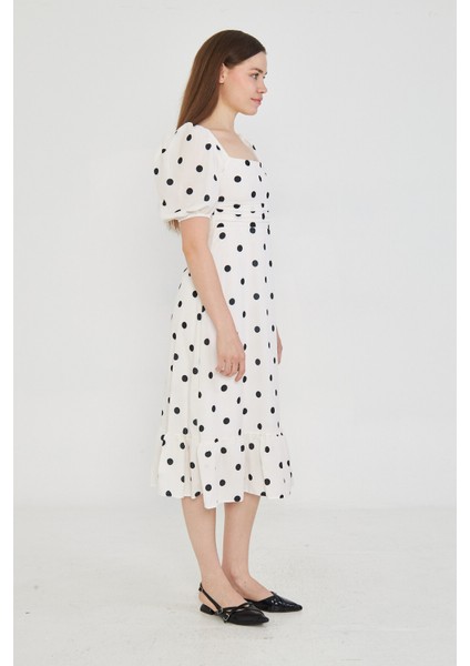 Siyah Puantiyeli Beyaz Midi Elbise