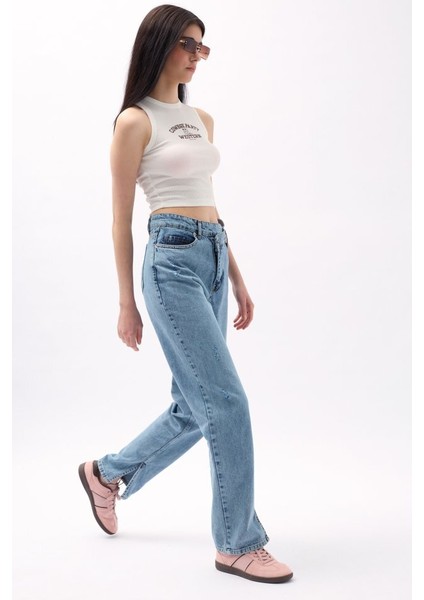 Asimetrik Bel Paça Yırtmaçlı Jean