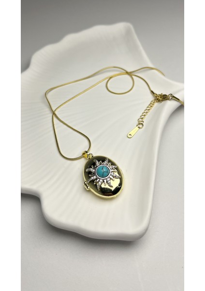 Altın Kaplama Çelik Açılır Kapaklı Mavi Taş Detaylı Kolye