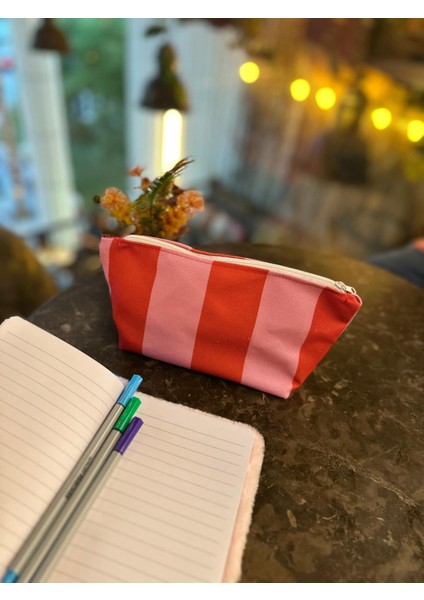 Kırmızı Pembe Çizgili Yıkanılabillir Fermuarlı Kalemlik, Leke Tutmaz Kalemlik, Makyajçantası