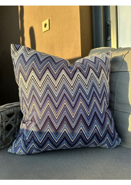 Zikzak Desenli Indigo Mavi Zigzag Desenli Kırlent Kılıfı fırsatları