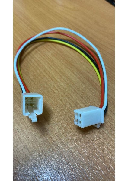 Oto Teyp Soketi 4 Lü