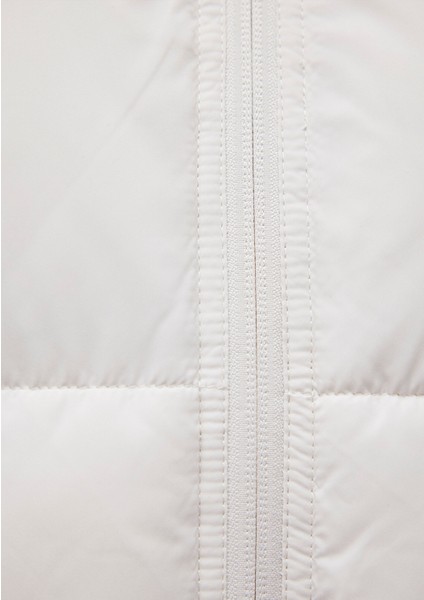 Kapüşonlu Beyaz Şişme Mont 1110199-83746