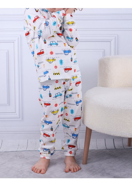 Araba Desen Erkek Çocuk Pijama Takımı modelleri