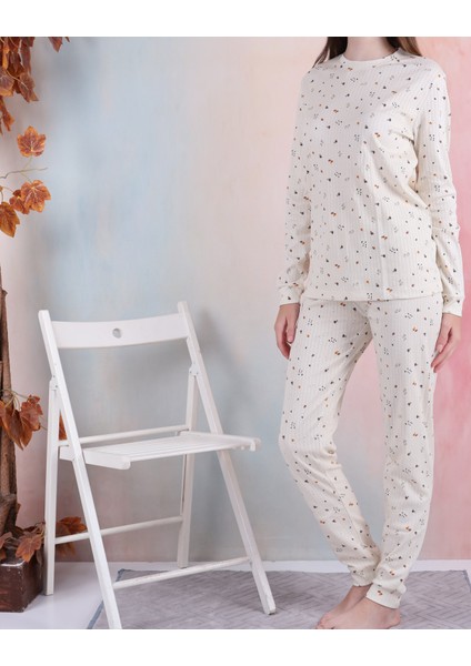 Çam Figürlü Kız Garson Fitilli Pijama Takımı