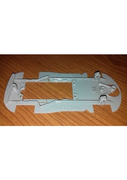 Yeni Peugeot 406 Silhouette 1:32 Için Slot Araba Şasisi T3468864