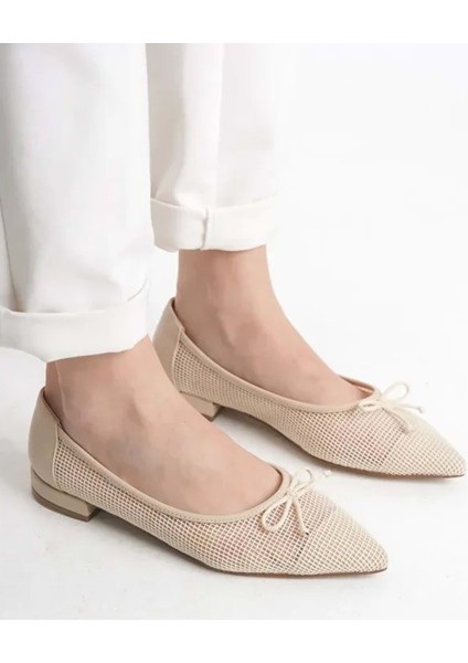 Feles Dantel Fiyonk Detaylı Sivri Burun Kadın Babet Ayakkabı fiyatları