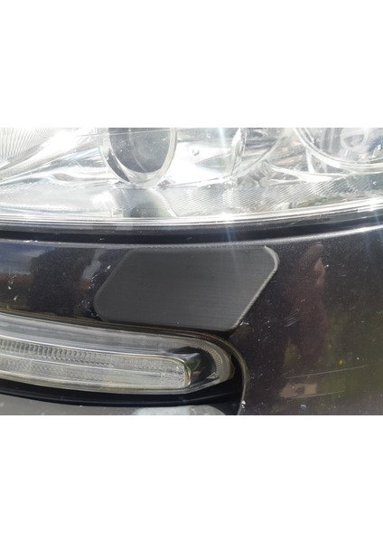 Yeni Peugeot 807 Sağ Far Yıkama Kapağı T4433696