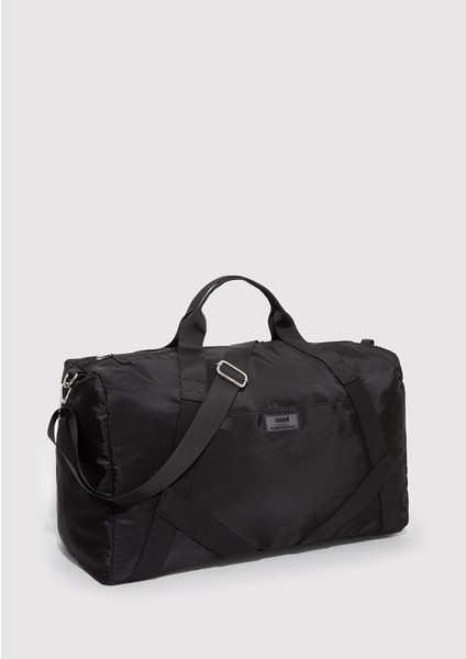 Siyah Spor Çantası 1910515-900 fırsatları