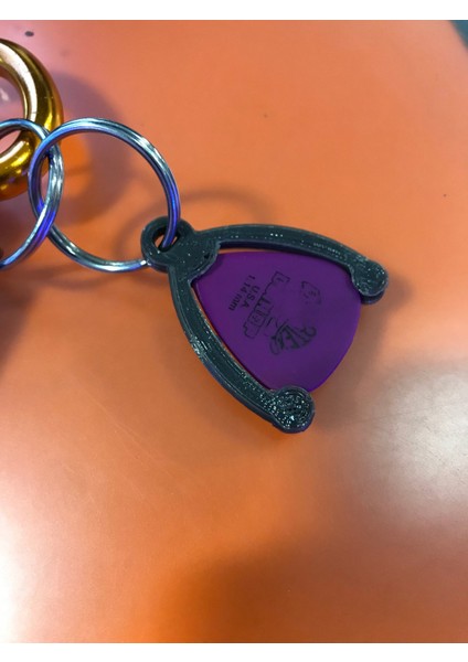 Yeni Gitar Pena Tutucusu Anahtarlık T2827270