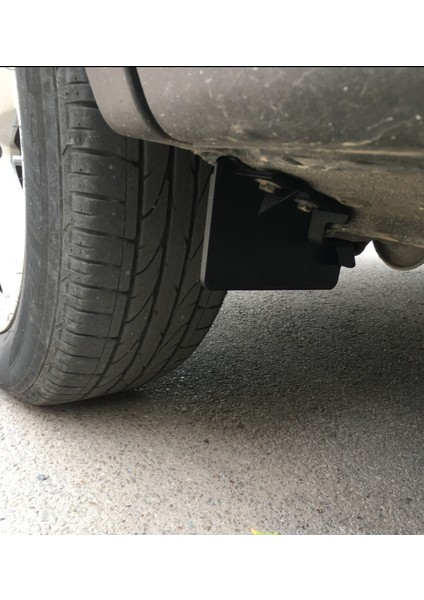 Yeni Nissan Qashqai J11 Arka Tekerlek Ön Çamur Koruyuculari T3638702 modelleri