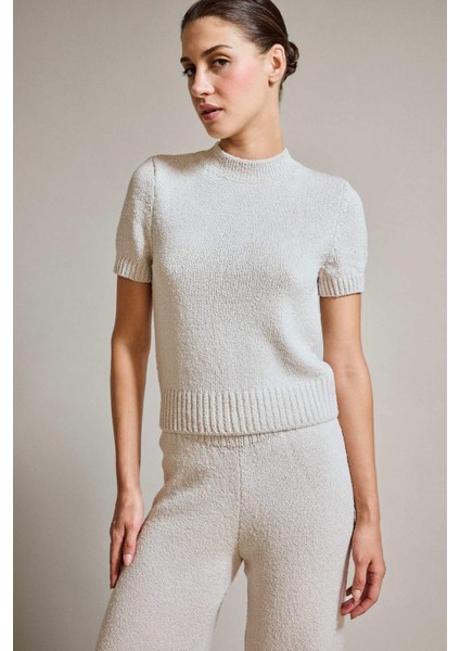 Yarım Balıkçı Yaka Kısa Kollu Triko Kazak G2601AX25AU