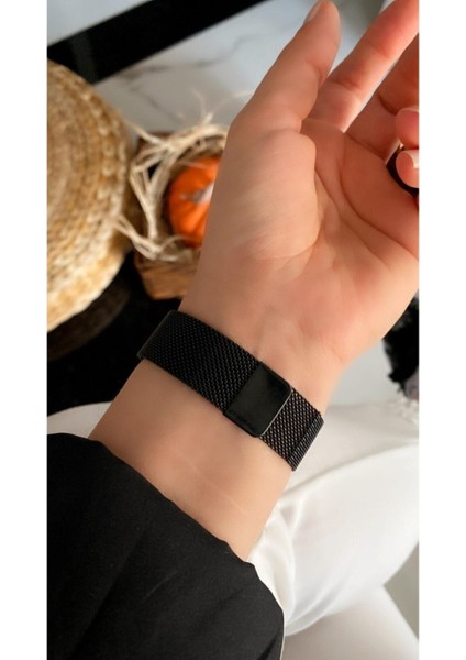 Çelik Dijital Kol Saati