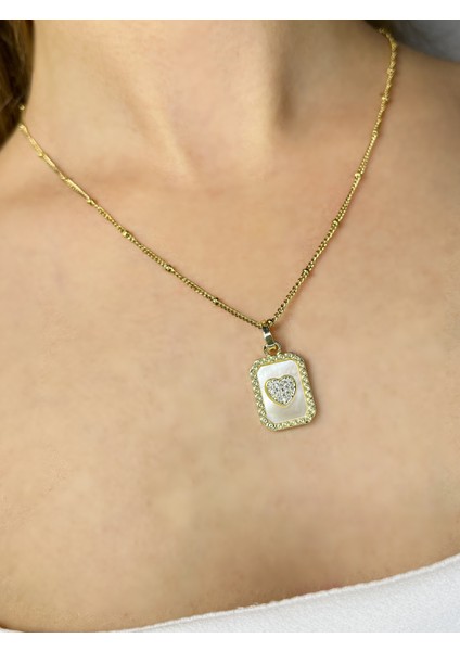 Sedef Üzeri Zirkon Taşlı Altın Kaplama Çelik Kolye