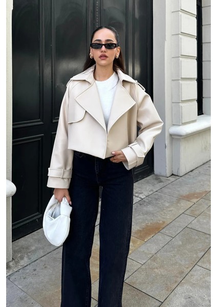 Oversize Ekru Deri Ceket – Rahat Kalıp, Şık ve Modern Tasarım, Günlük ve Özel Kullanıma Uygun fırsatları