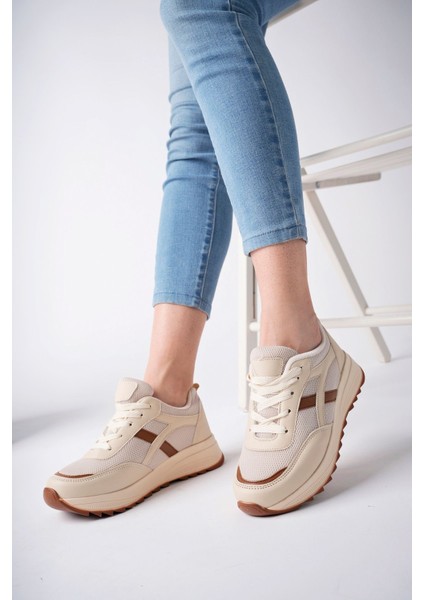 Kadın Ortopedik Fileli Sneakers – Esnek, Hafif, Kaymaz Tabanlı, Bağcıklı ve Nefes Alabilir Spor Ayakkabı fırsatları
