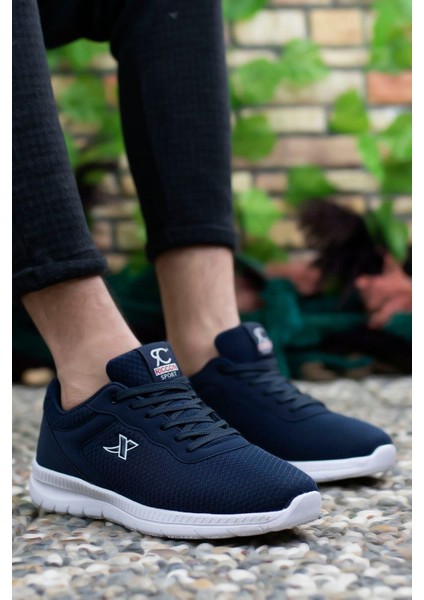 Unisex Kadın Sneaker – Su ve Soğuğa Dayanıklı, Kaymaz Tabanlı, 1. Sınıf Malzemeden Şık Spor Ayakkabı